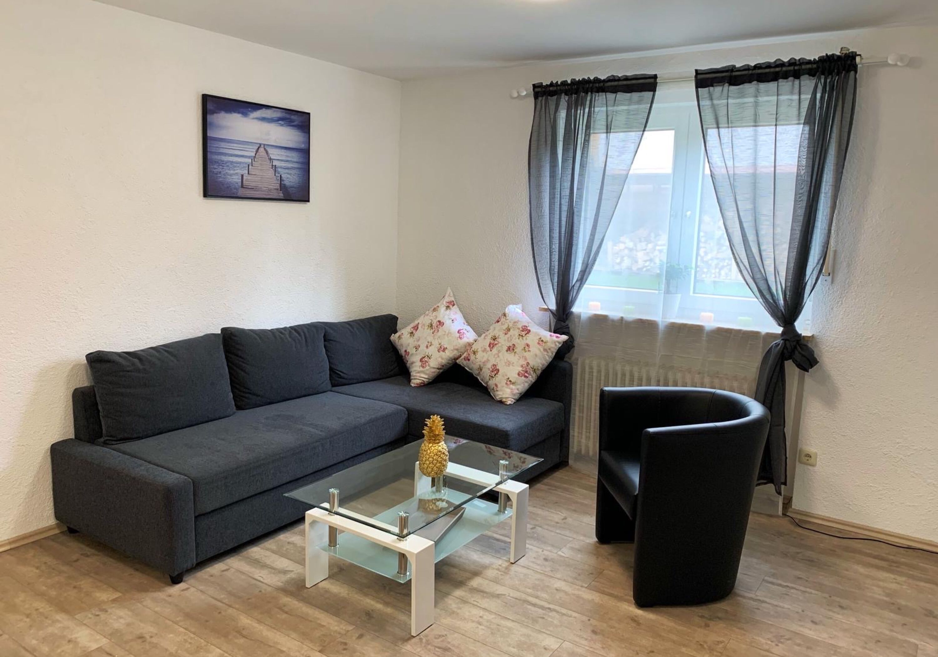 MonteurZimmer: Ferienwohnung Familie Schott