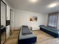 MonteurZimmer: Neu renoviertes WG Wohnung in Fürth, sehr Zentral