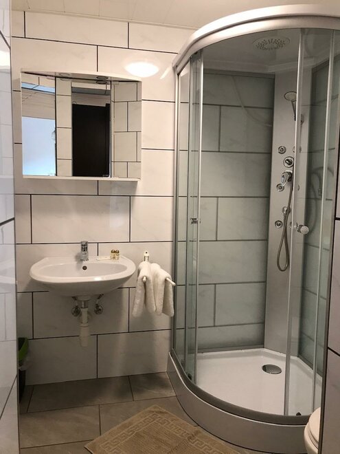 Monteur-Zimmer - Bad St. Leonhard im Lavanttal - Gästehaus Blümel