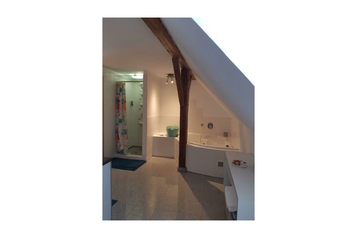 MonteurZimmer: Rauch-Hof Ferienhaus Russhof