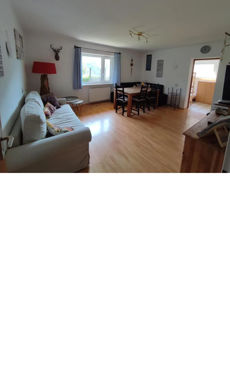 MonteurZimmer: Wohnzimmer - Haus Alpenhahn