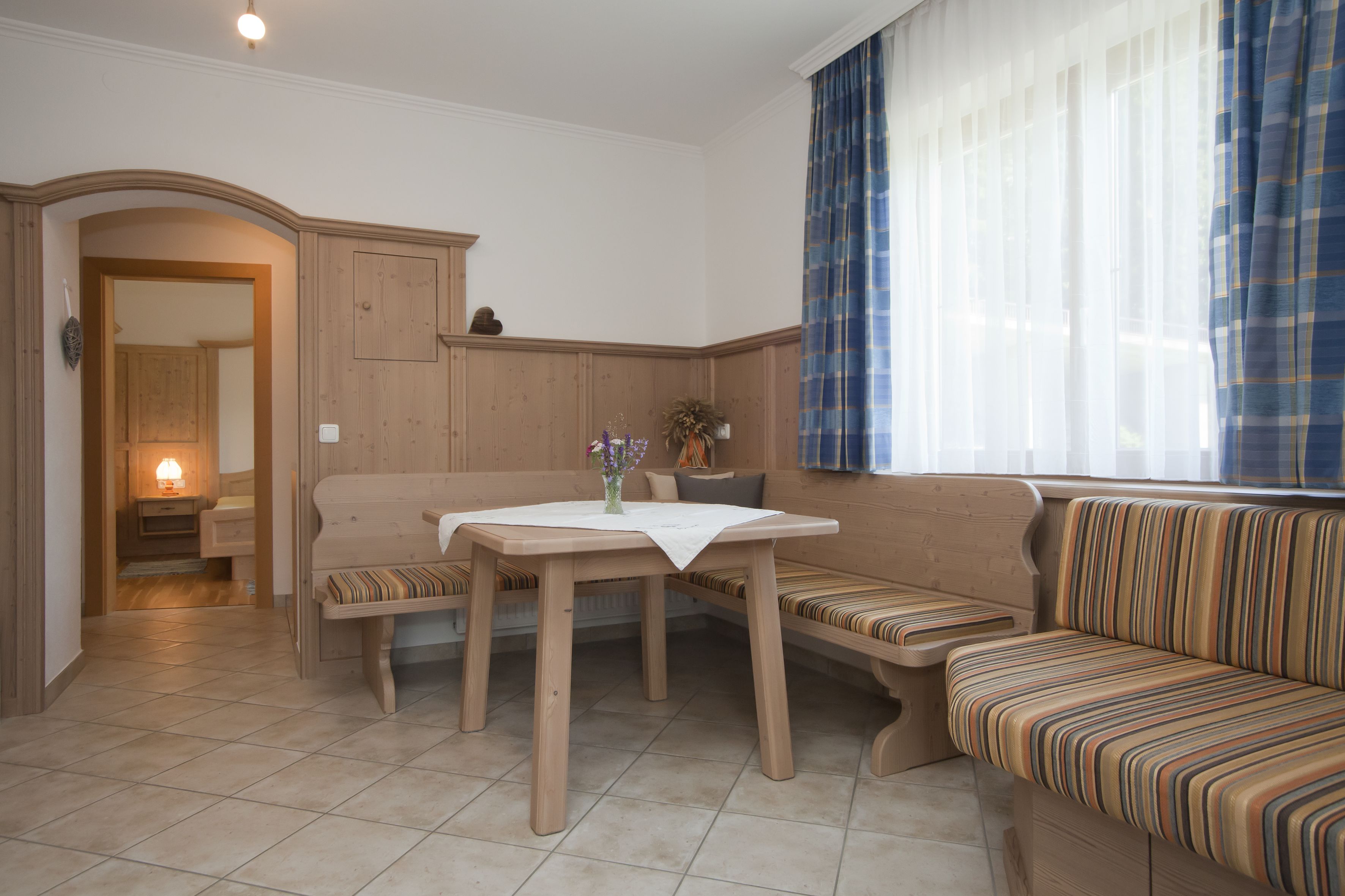 MonteurZimmer: Ferienwohnung Enzian - Stembergerhof