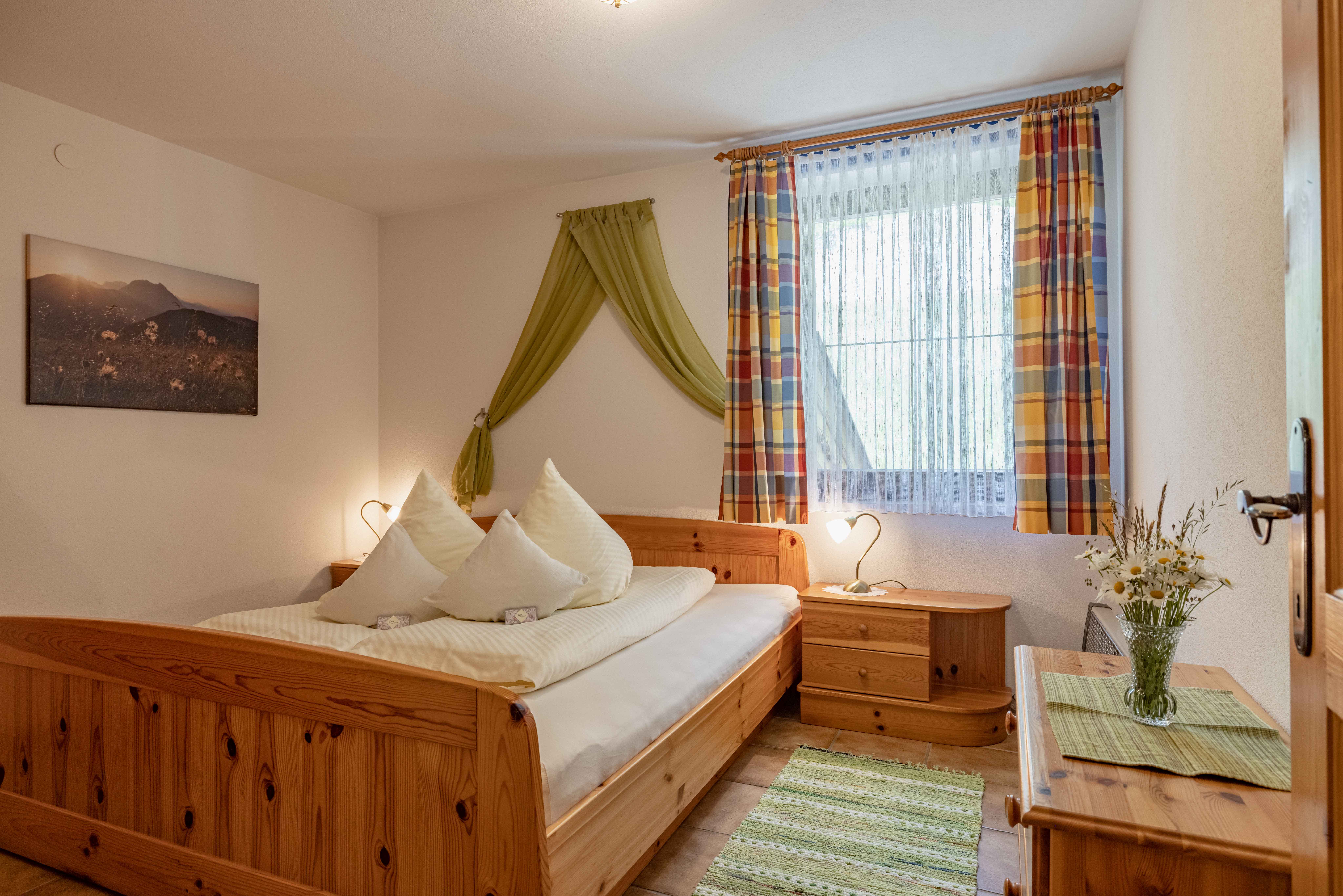 MonteurZimmer: Zimmer Ferienwohnung Almrausch - Stembergerhof