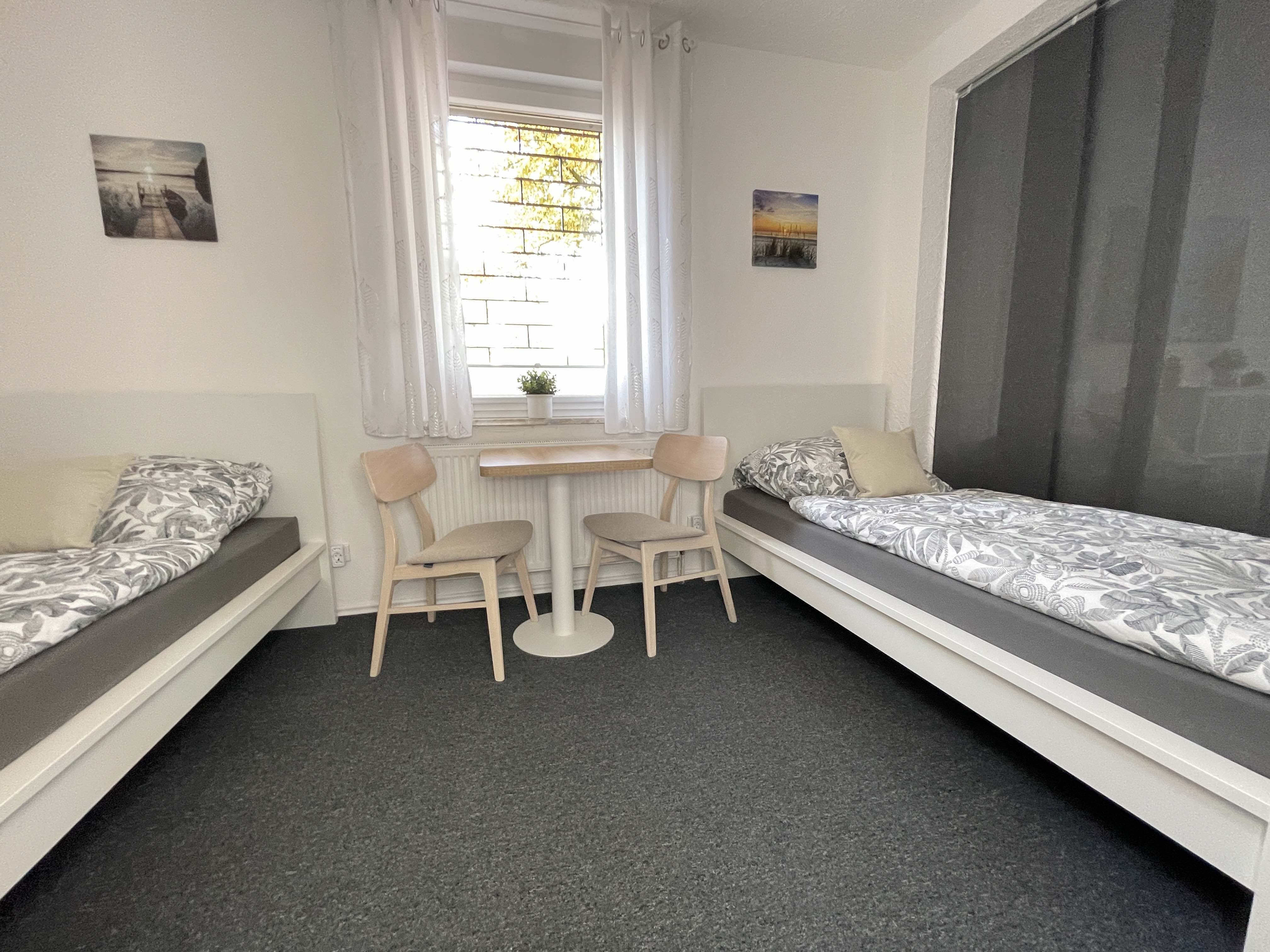 Monteur-Zimmer - Castrop-Rauxel - Helles 4 Betten Apartment Herten NRW Küche Dusche Parkplatz WLAN Self