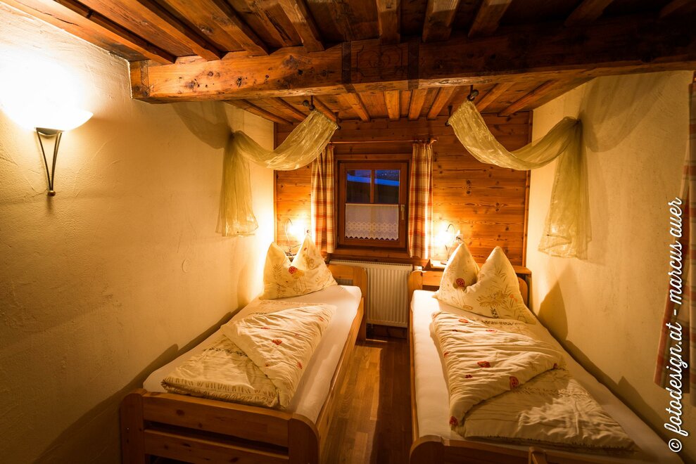 Monteur-Zimmer - Preis pro Nacht - Aflenz Kurort - Streuobsthof Weißenbacher