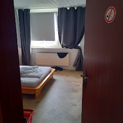 Monteur-Zimmer - Düsseldorf - PrivatPension-Wuppertal