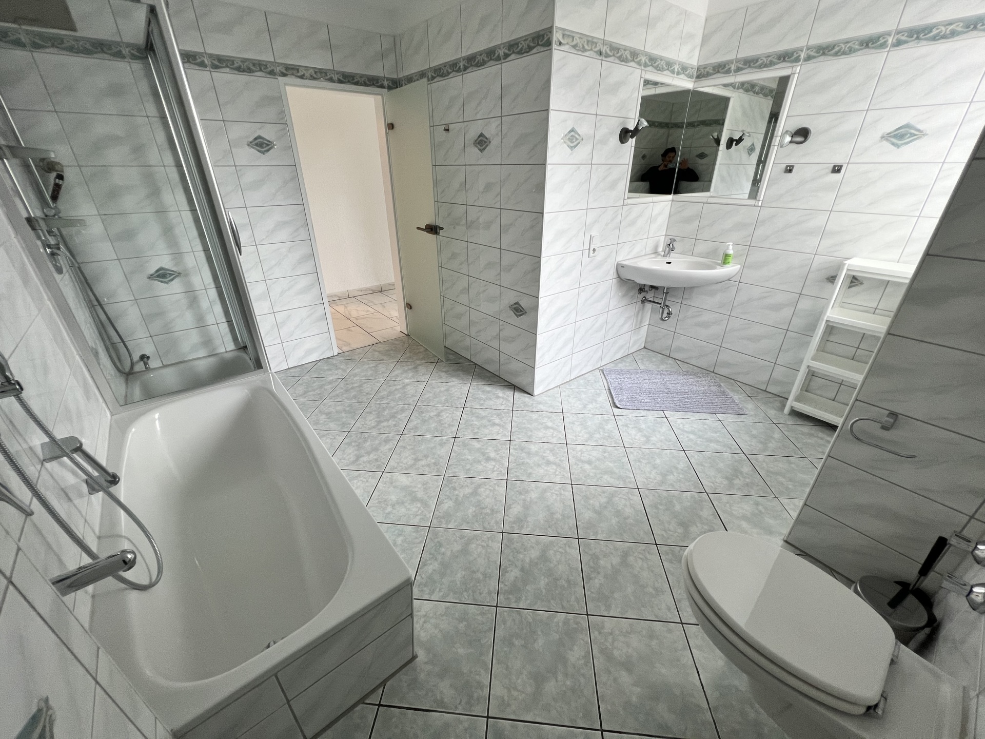 Monteur-Zimmer - Düsseldorf - Wuppertal/Remscheid – moderne Wohnung