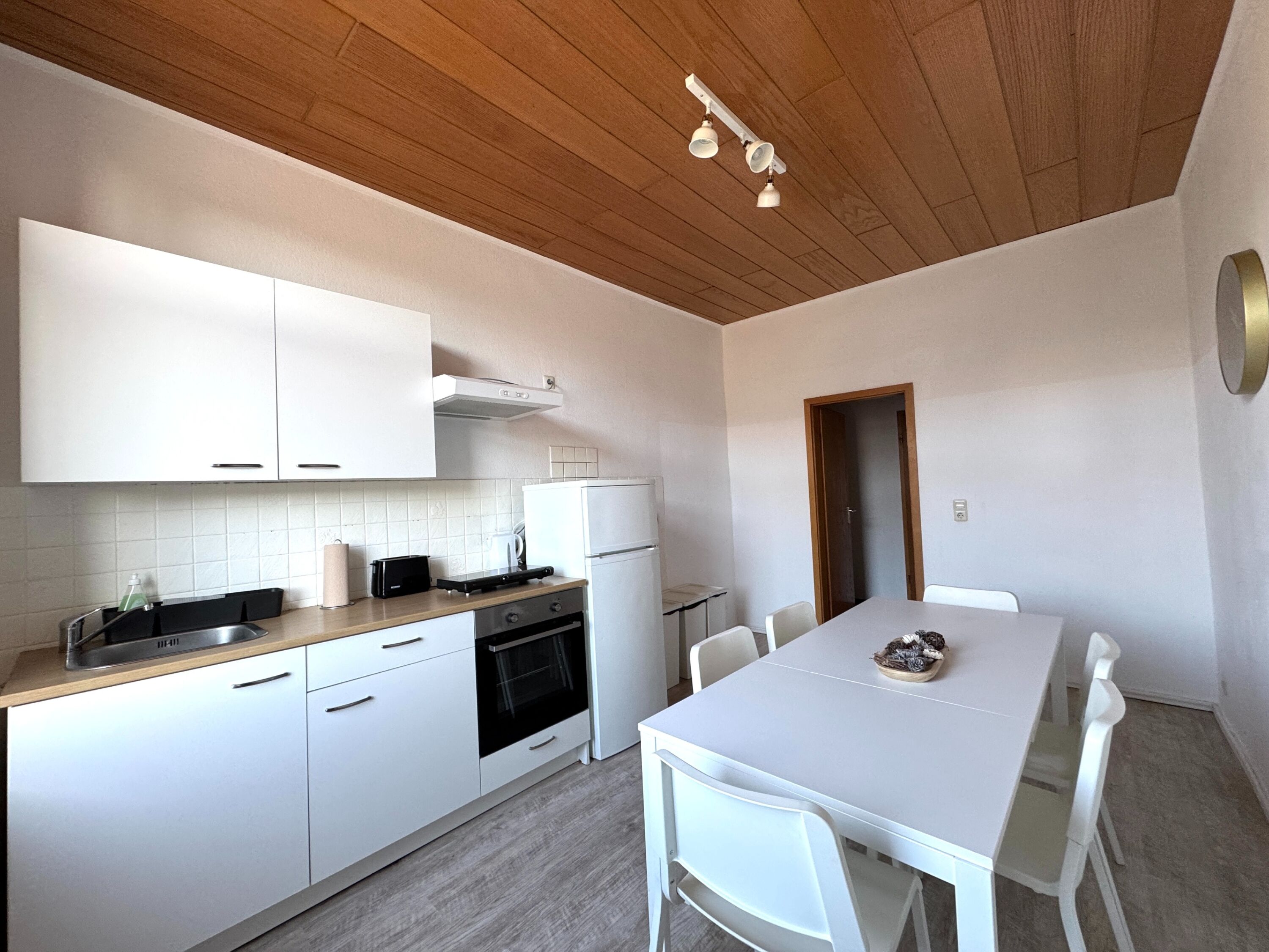 Monteur-Zimmer - Düsseldorf - SAP24/ Socha Apartments/ Monteurwohnung/ Wuppertal/ 6Pers.