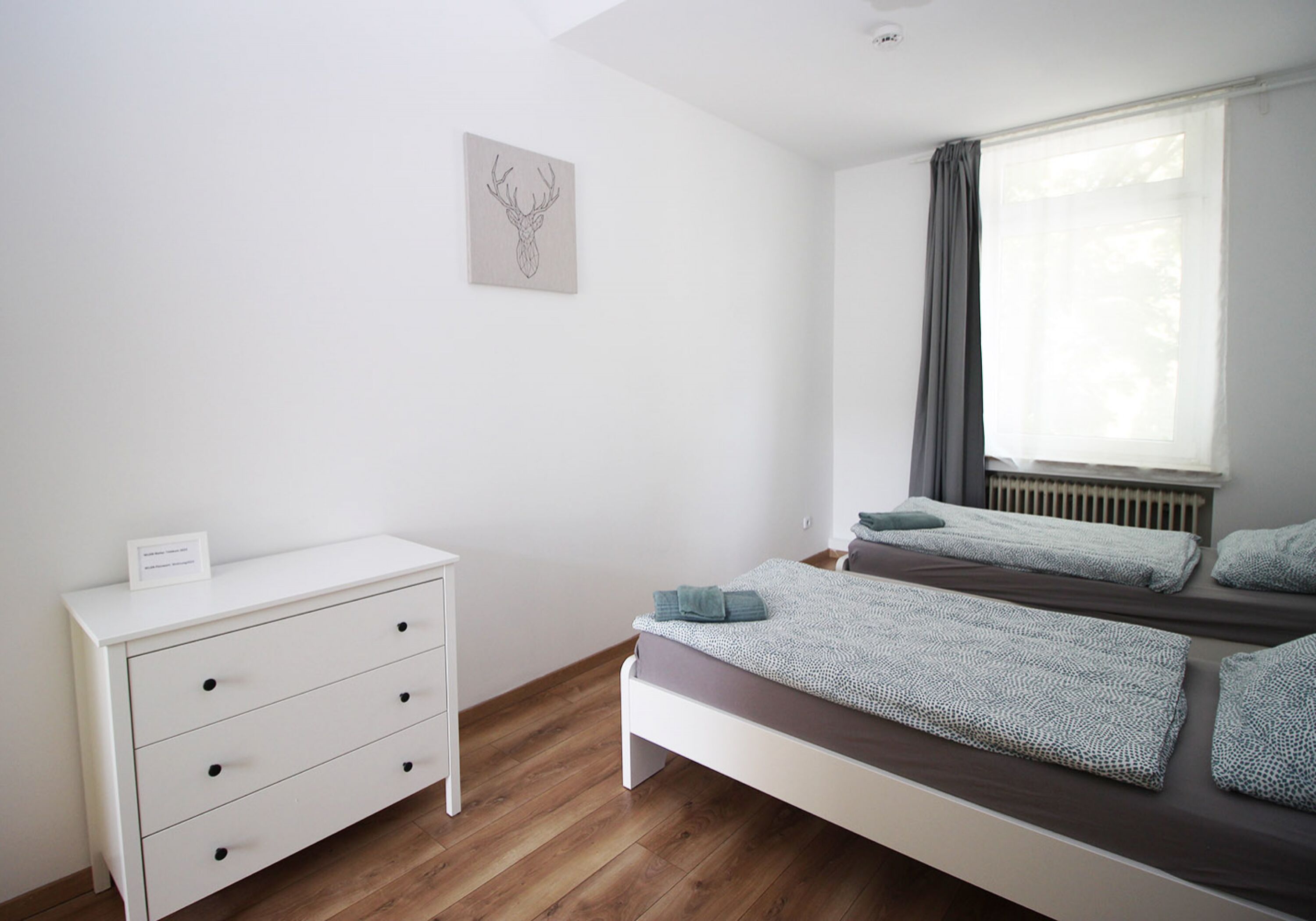 Monteur-Zimmer - Düsseldorf - Value-Living GmbH