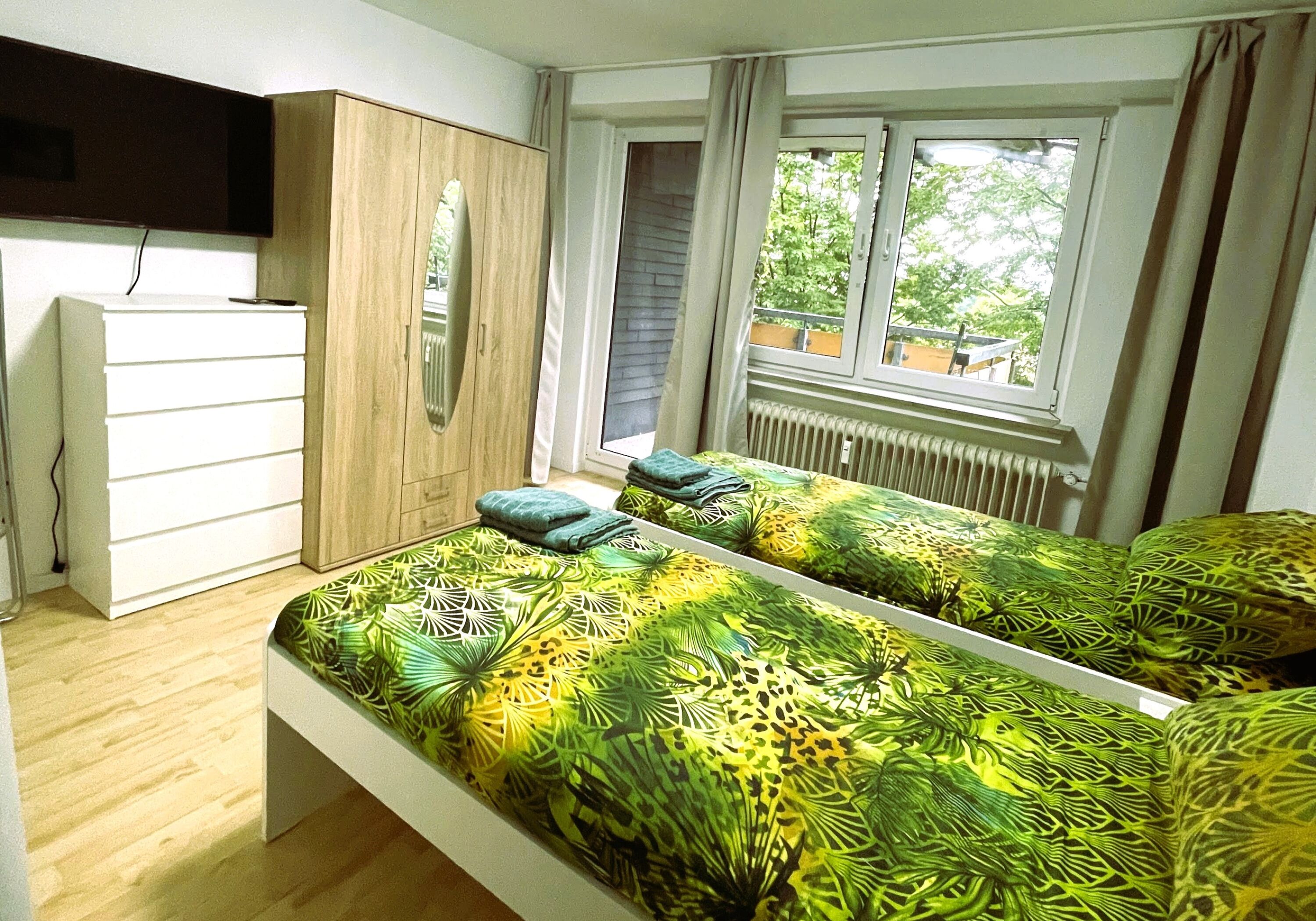 Monteur-Zimmer - Düsseldorf - Monteurunterkunft in Wuppertal (3 Wohnungen)