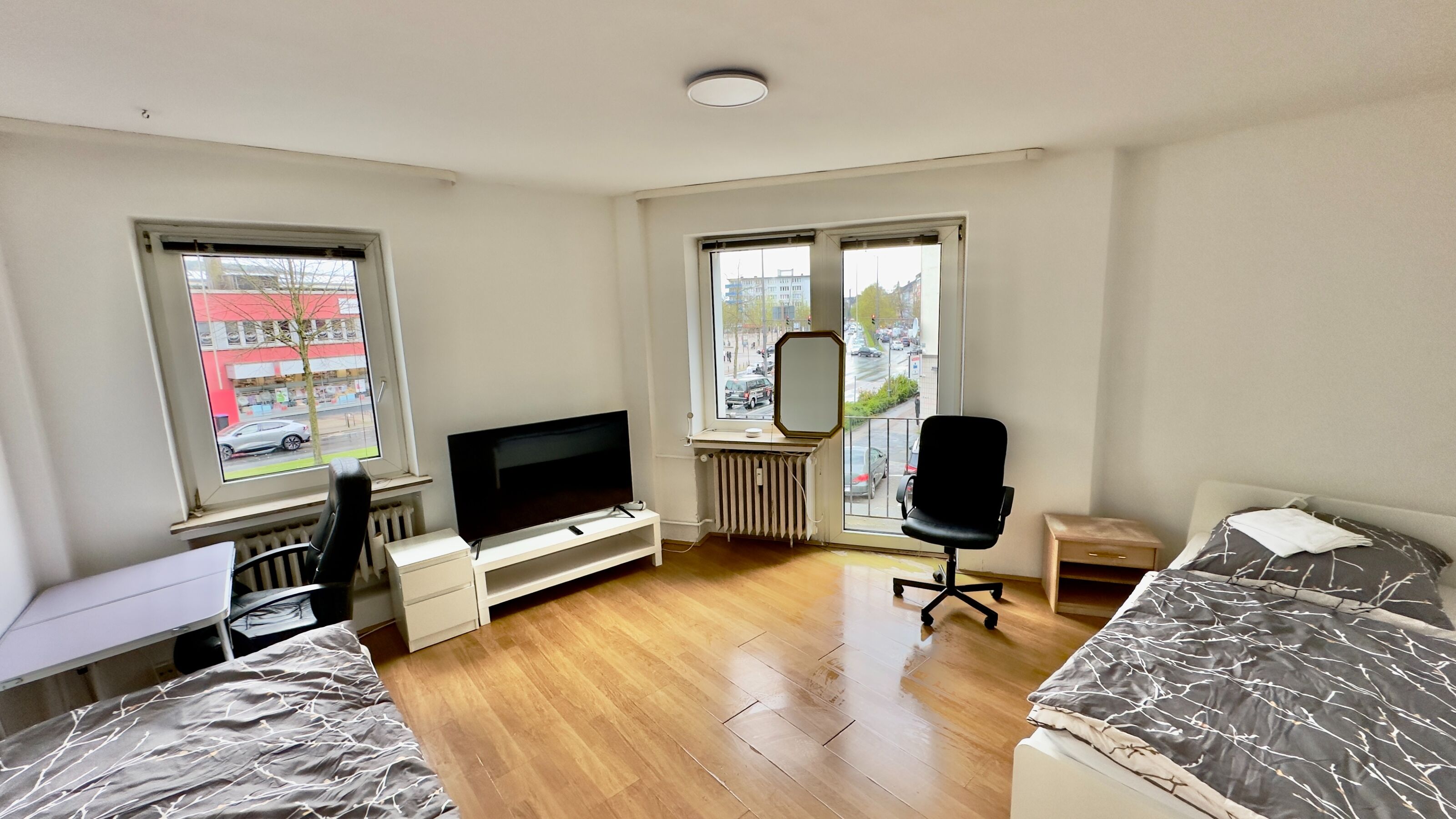 Monteur-Zimmer - Düsseldorf - Gemütliche 3 Zimmer Wohnung mit Terrasse in zentraler Lage n