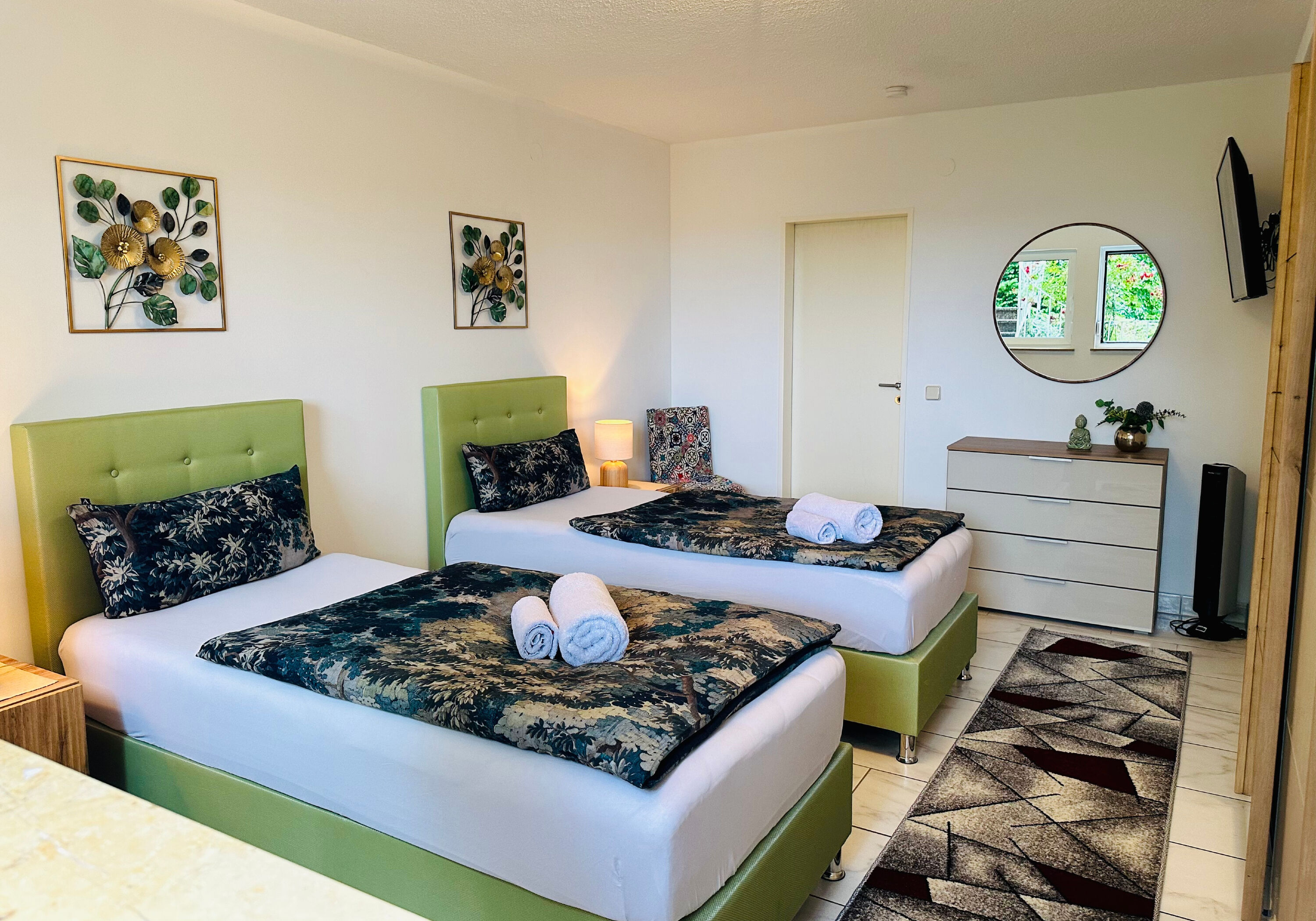Monteur-Zimmer - Düsseldorf - Ruhige Wohnung in zentraler Lage – ideal für bis zu 3 Pers.