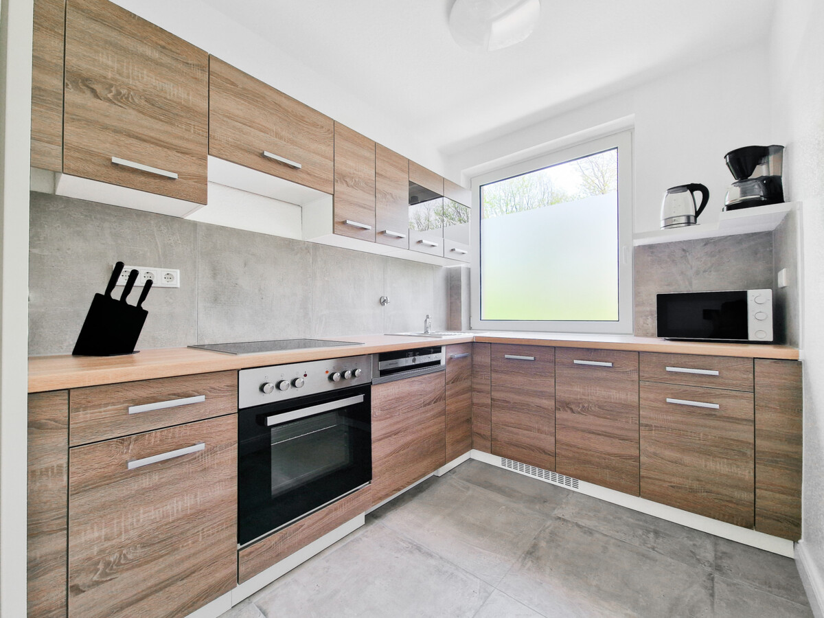 Monteur-Zimmer - Düsseldorf - Monteurwohnung Tolstov Apartments - garantierter Check In bis 22:00 Uhr!