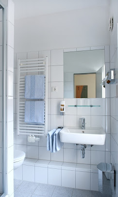 Monteur-Zimmer - Düsseldorf - also - Hotel an der Hardt