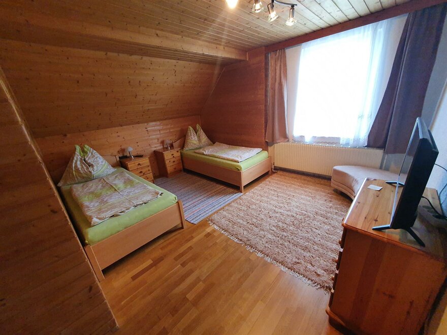 Monteur-Zimmer - Preis pro Nacht - Friesach (Friesach) - Privatzimmer Fam. Berr