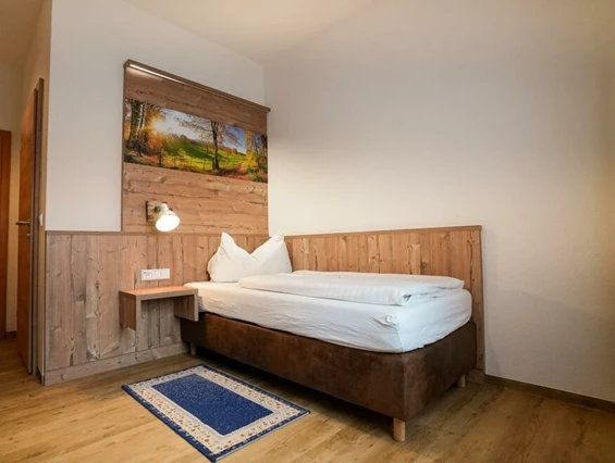 MonteurZimmer: Perschler