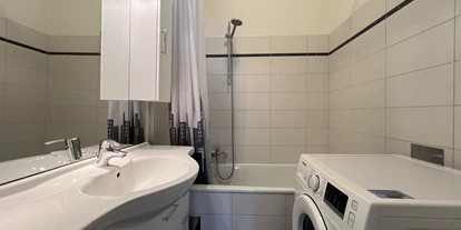 Monteur-Zimmer - Küche - Wien-Stadt - Badezimmer - Zimmervermietung Wagner