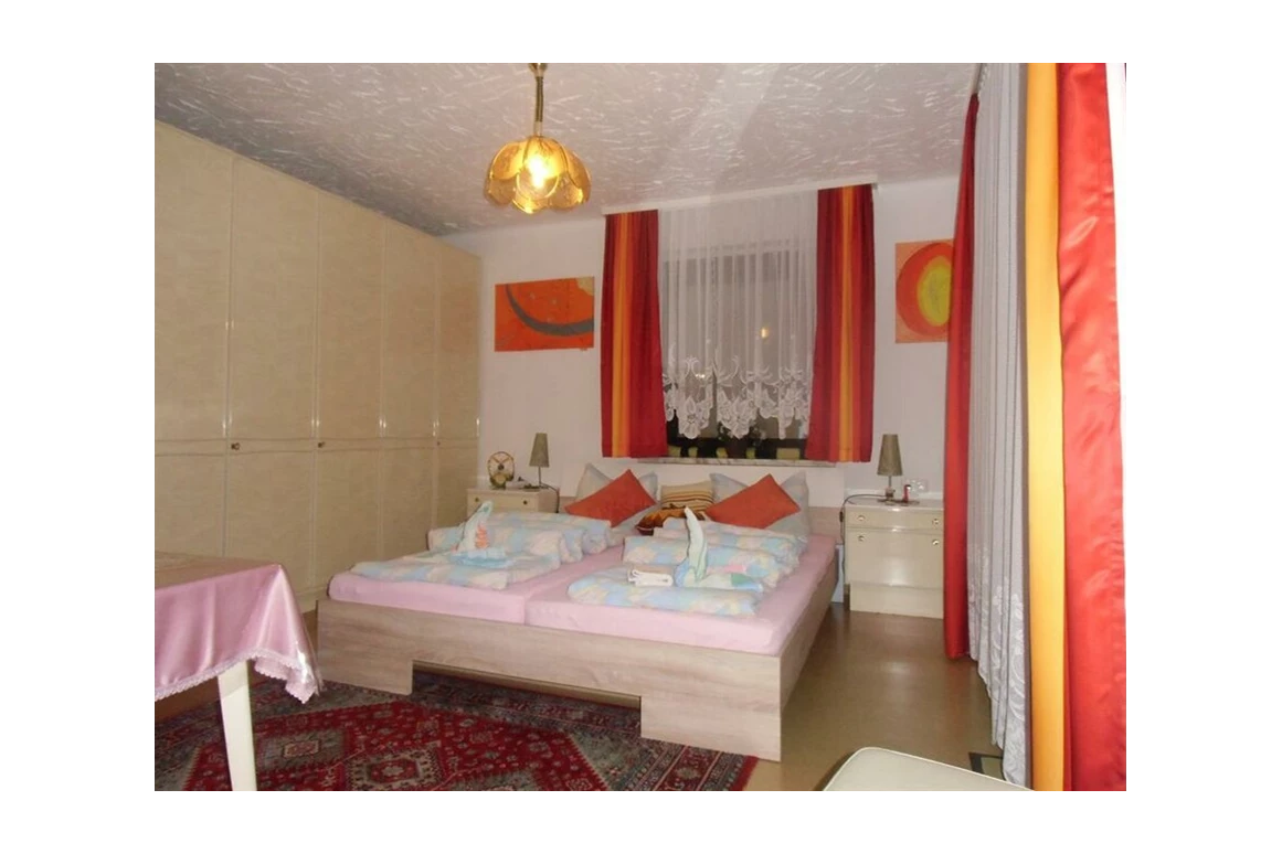 MonteurZimmer: Privatzimmer Reicher Irma