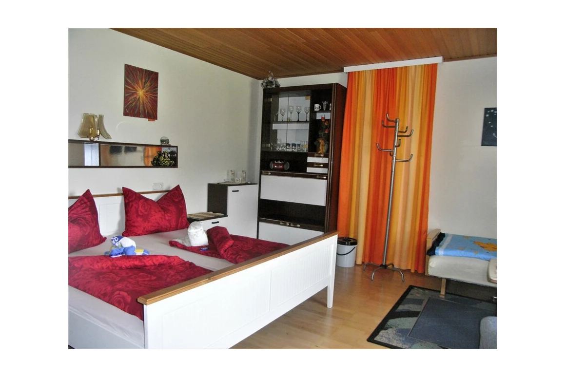 MonteurZimmer: Privatzimmer Reicher Irma