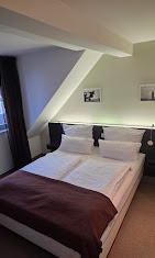 Monteur-Zimmer - Leopoldshöhe - Boardinghouse Bielefeld Altstadt Inhaber Lasse Haufler