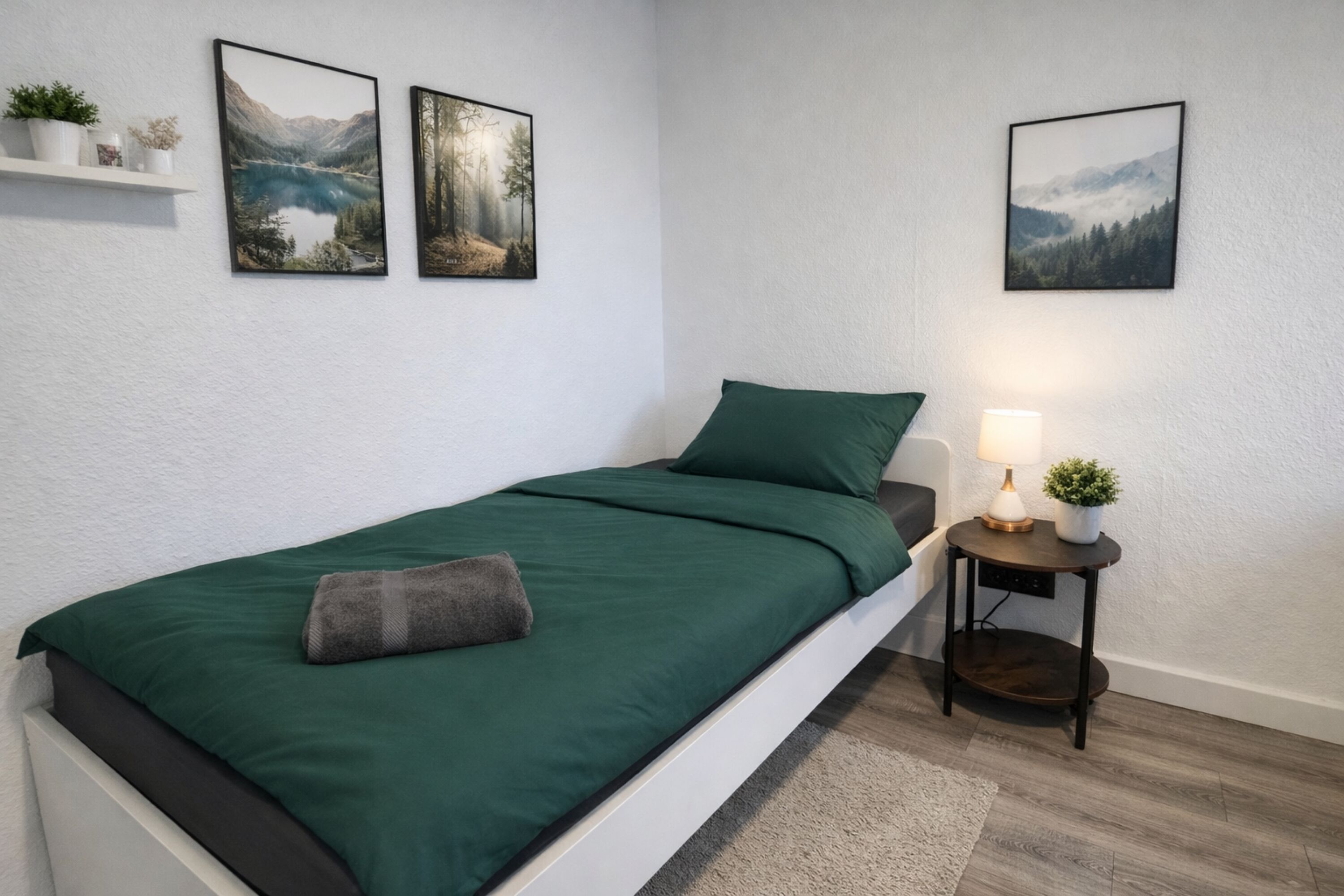 Monteur-Zimmer - Leopoldshöhe - Kuhl 3- 4 ROOMS, TOP WIFI, FULLY EQUIPPED