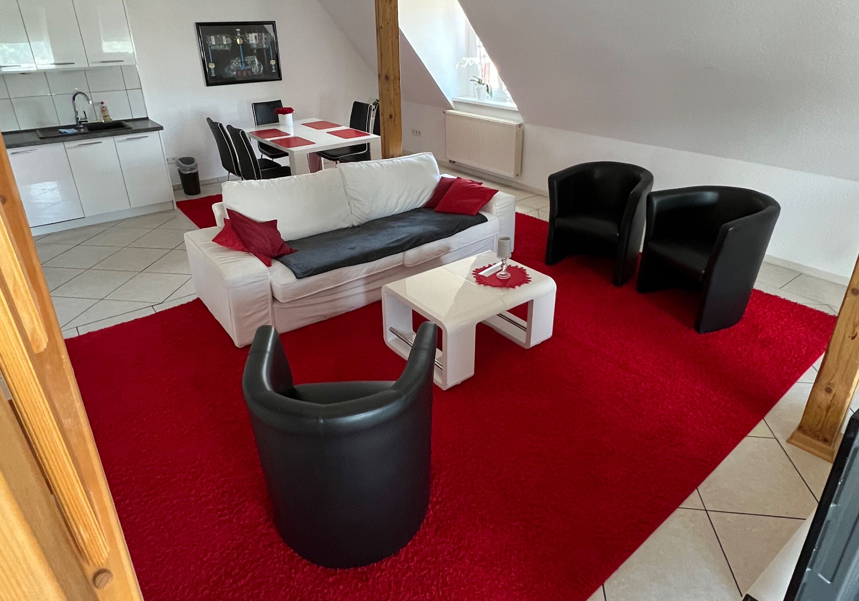 Monteur-Zimmer - Leopoldshöhe - Bielefeld-Brake/hochwertig voll möblierte 3 Zimmer Wohnung