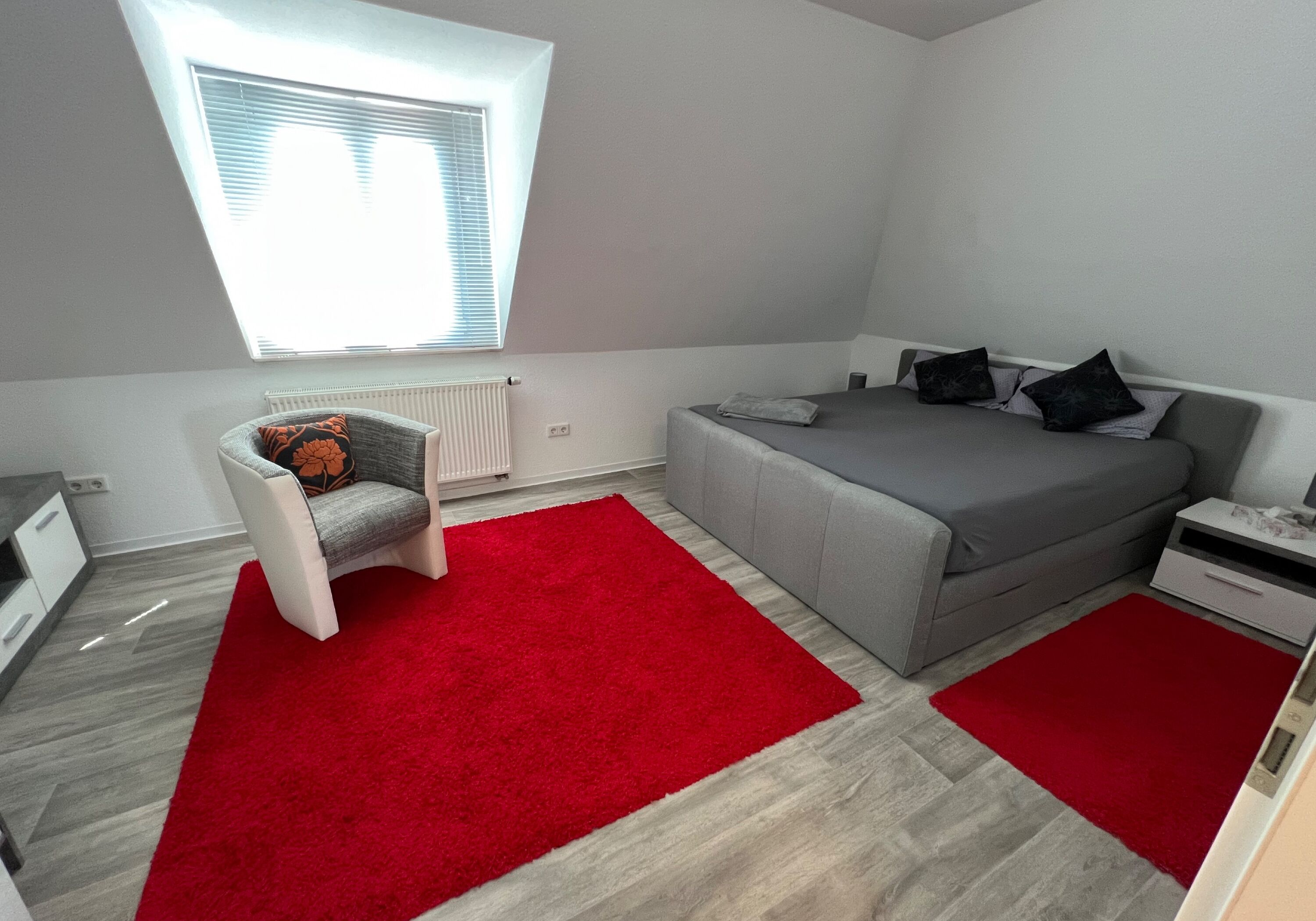 Monteur-Zimmer - Leopoldshöhe - Bielefeld-Brake/hochwertig voll möblierte 3 Zimmer Wohnung