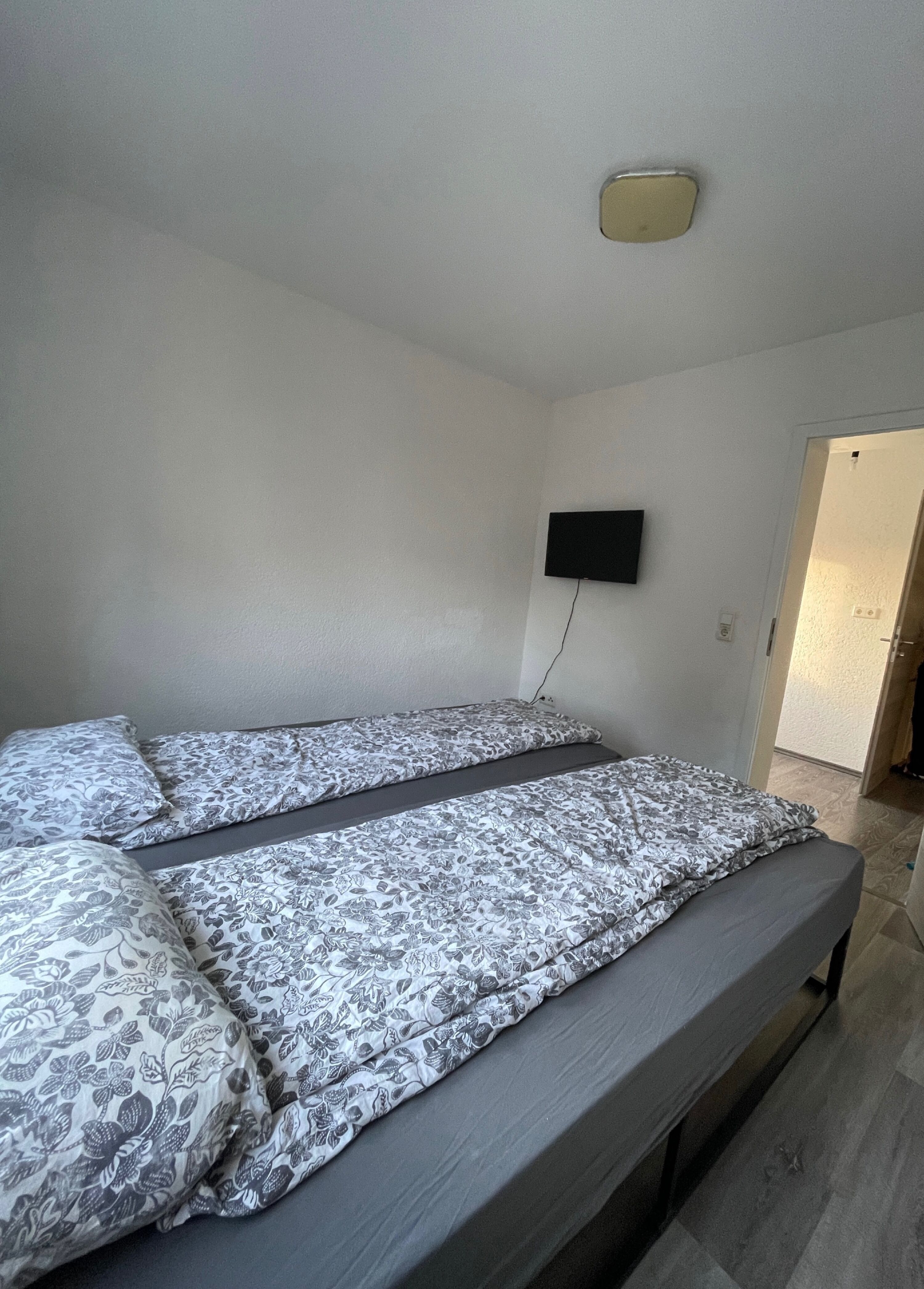 Monteur-Zimmer - Leopoldshöhe - Pension – Monteurzimmer | Parkplatz, WLAN, Küche, Langzeit