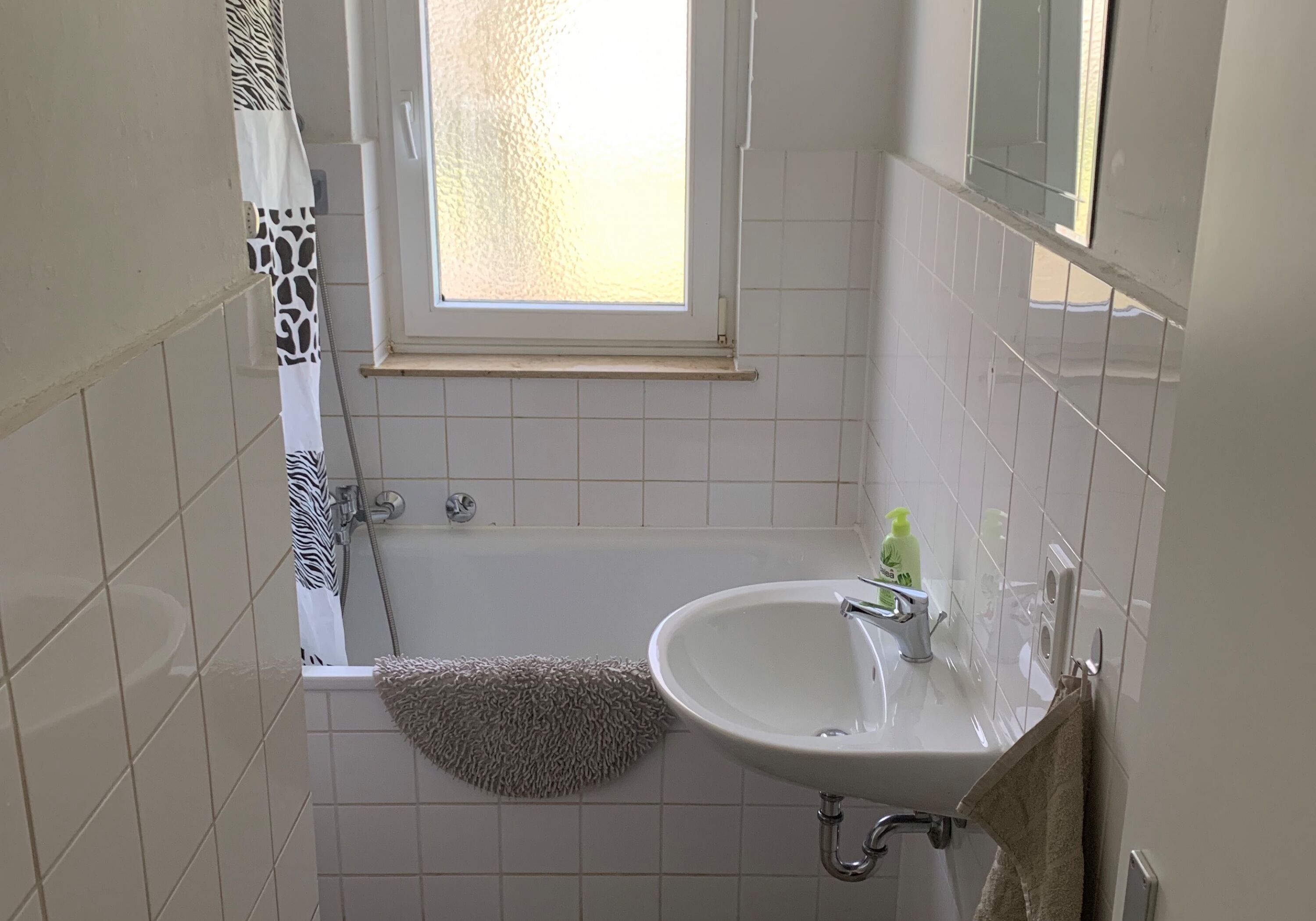 Monteur-Zimmer - Leopoldshöhe - Zimmer Bei Ola - Monteurzimmer Apartment