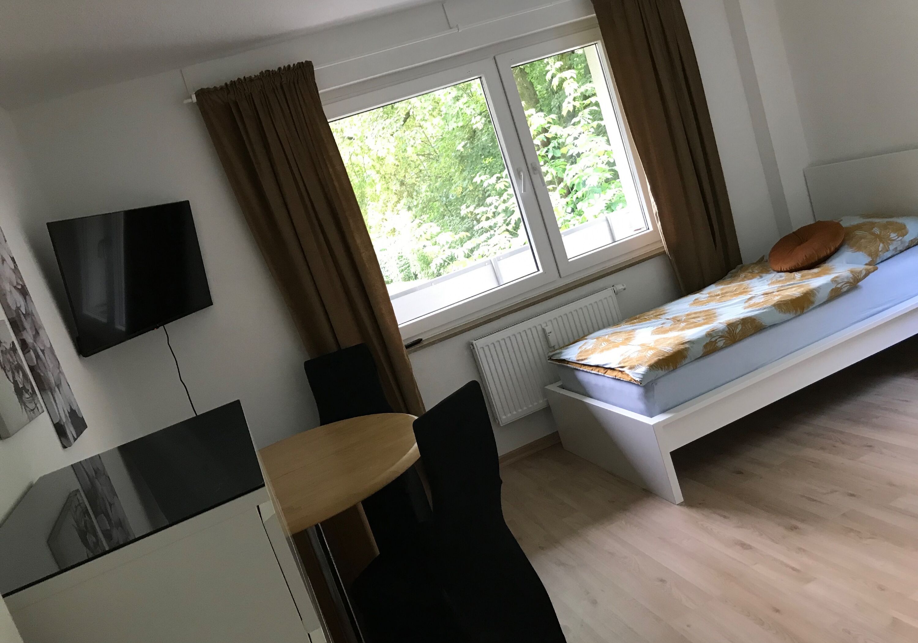 Monteur-Zimmer - Leopoldshöhe - Zimmer Bei Ola - Monteurzimmer Apartment