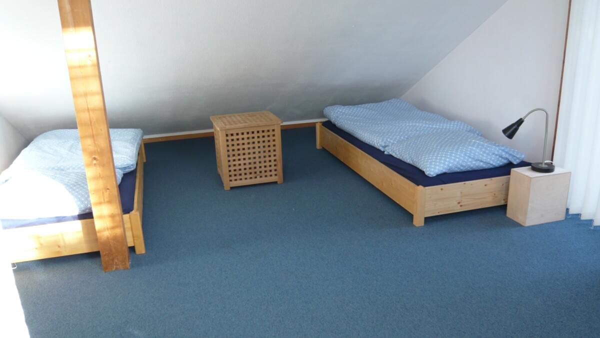 Monteur-Zimmer - Leopoldshöhe - Gästehaus in Senne im gemütlichen Holzhaus