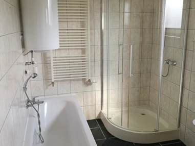MonteurZimmer: Ferienwohnung 123