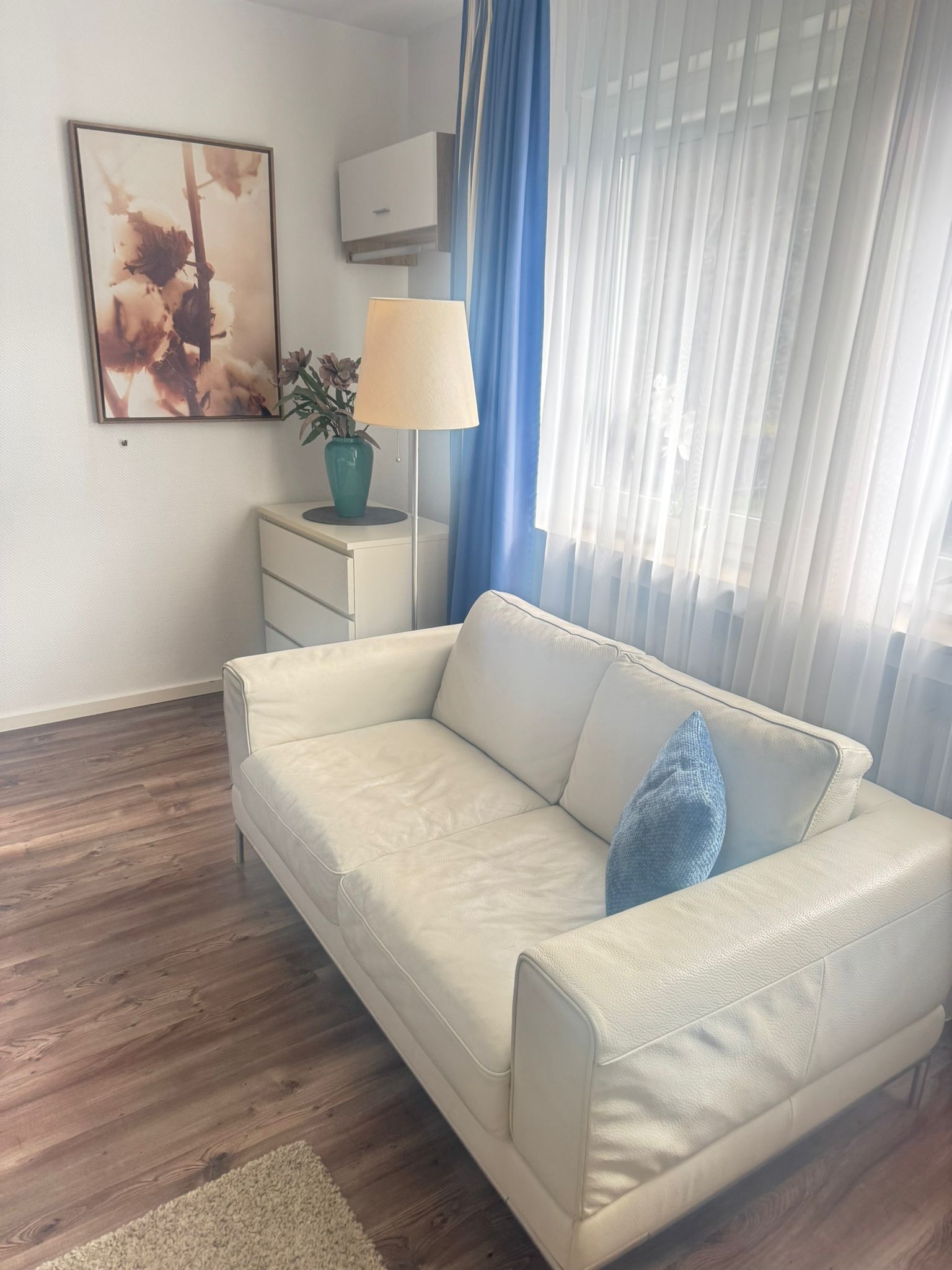 Monteur-Zimmer - Küche - Monteurzimmer und Ferienwohnungen nahe Bonn – Ferienwohnungskomplex „Monteurglück" 