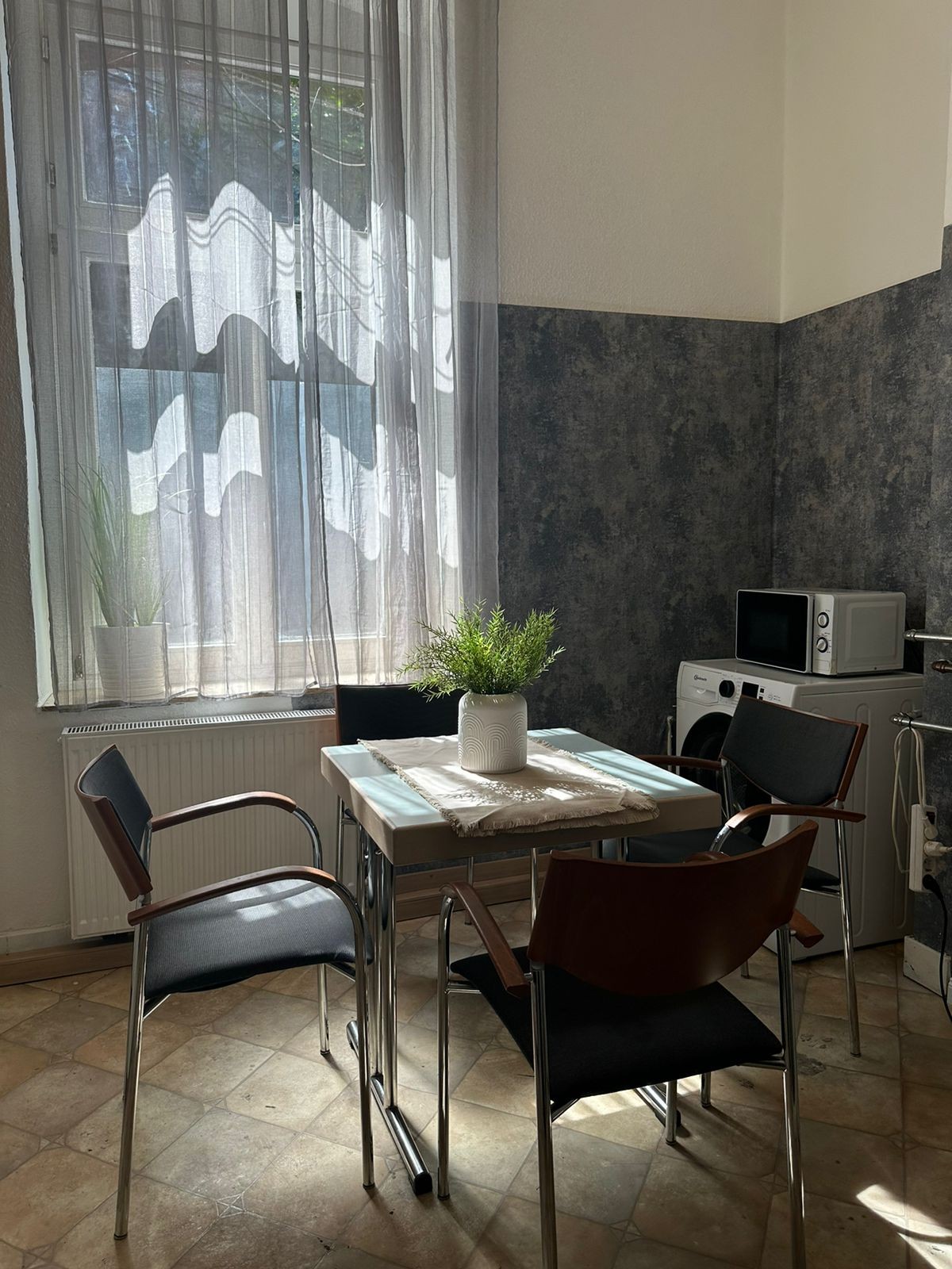 Monteur-Zimmer - Remagen - Ferienwohnung / Monteurwohnung Danielzick