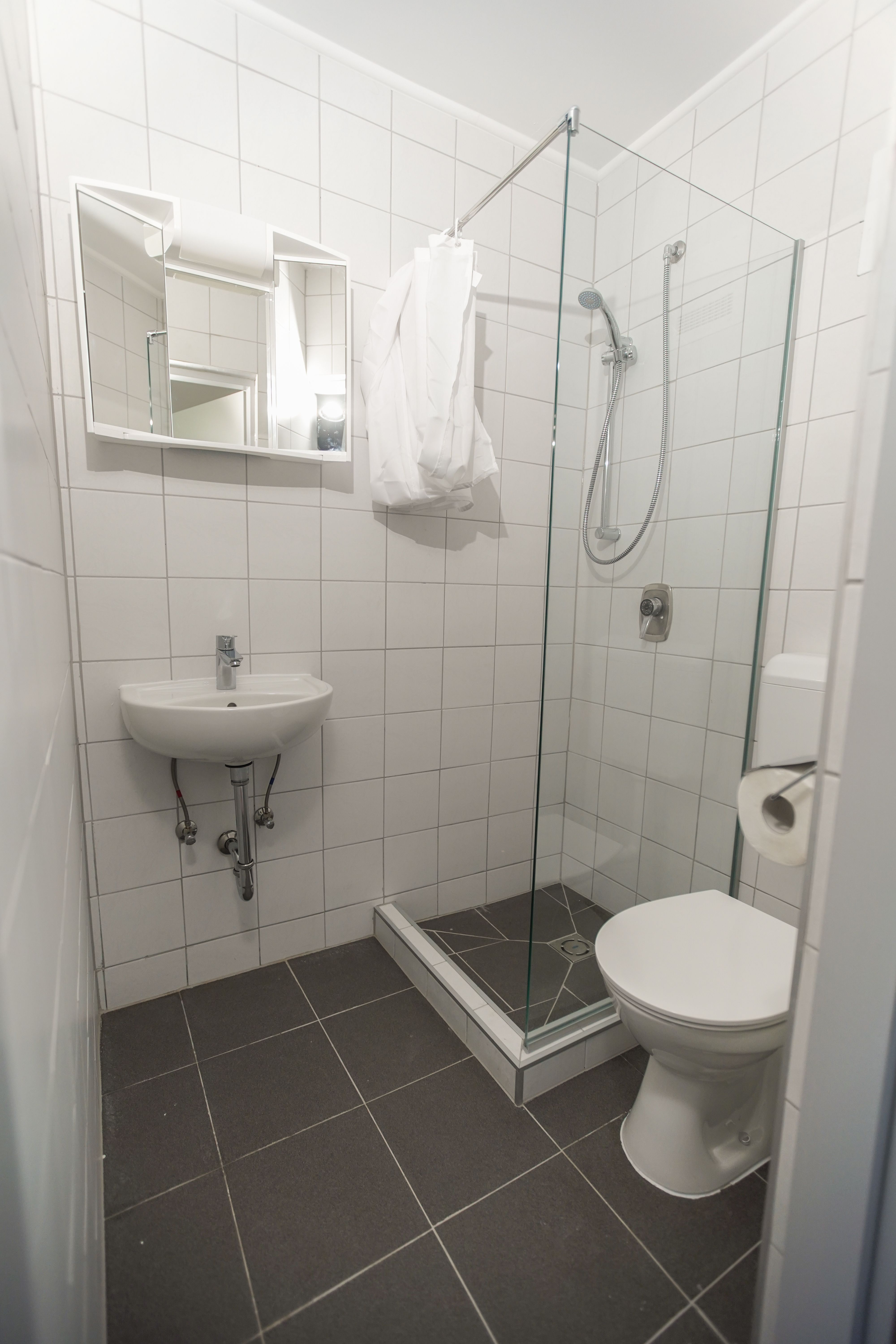 MonteurZimmer: Badezimmer - Mitarbeiterzimmer Spielfeld