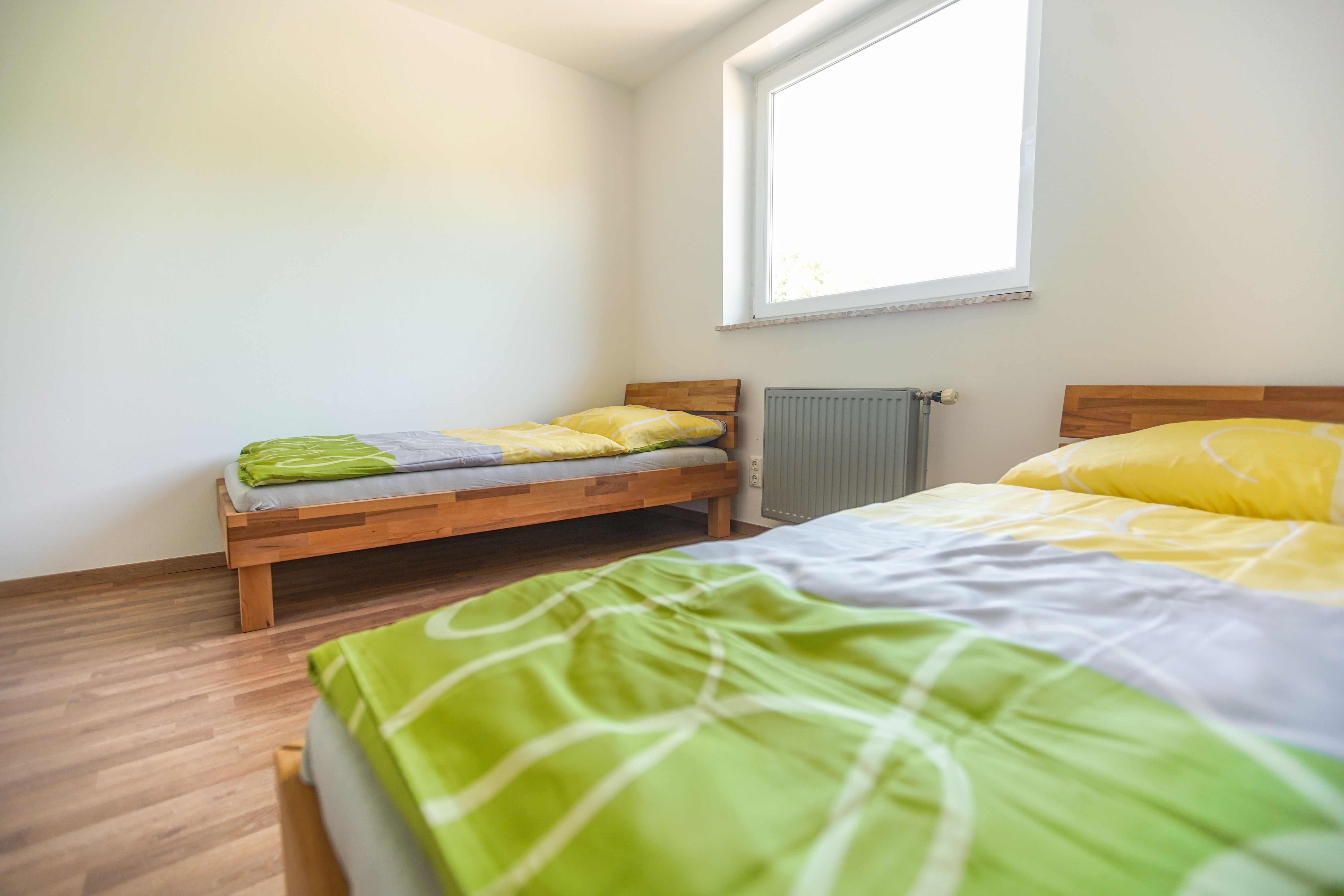 Monteur-Zimmer - Doppelzimmer - Mitarbeiterzimmer Spielfeld