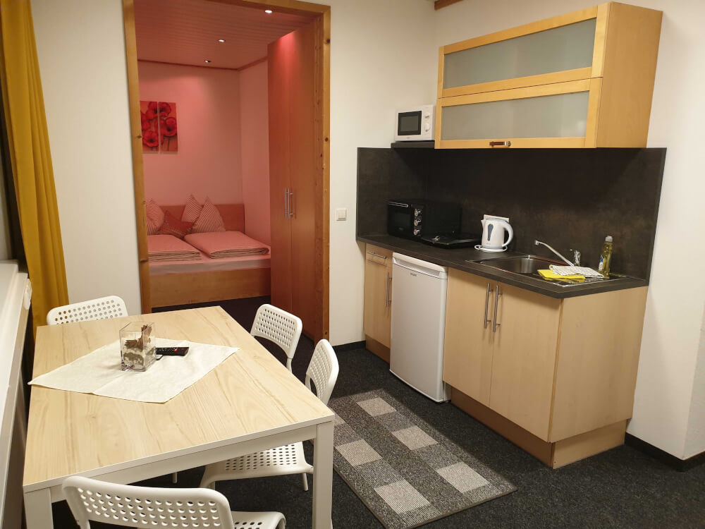 Monteur-Zimmer - Preis pro Nacht - Ramsau (Bad Goisern am Hallstättersee) - Personalzimmer-Schladming.at