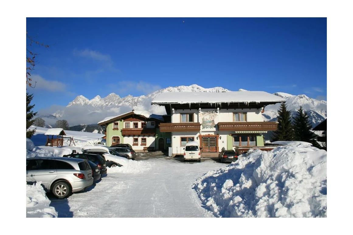 MonteurZimmer: Wellness Pension Jagahütt'n