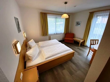 MonteurZimmer: Wellness Pension Jagahütt'n