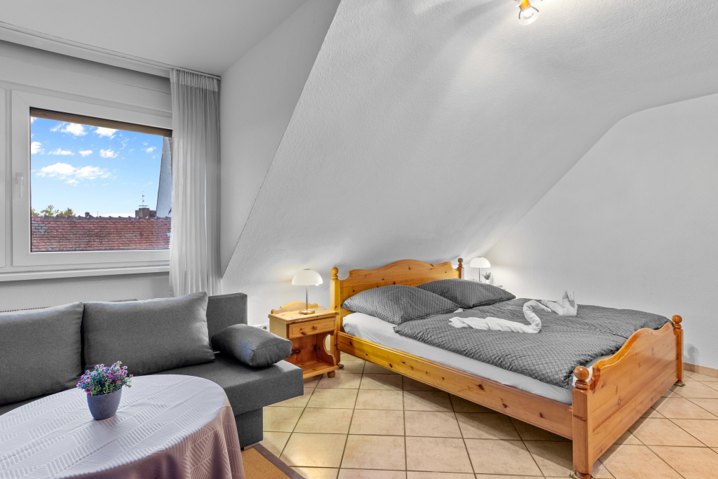 Monteur-Zimmer - Viernheim - Family and Friends Ludwigshafen