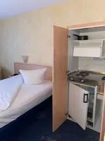 Monteur-Zimmer - Viernheim - PENSION Möblierte Zimmer 10 x EZ / 10x DZ mit Bad , Küche, in Mannheim