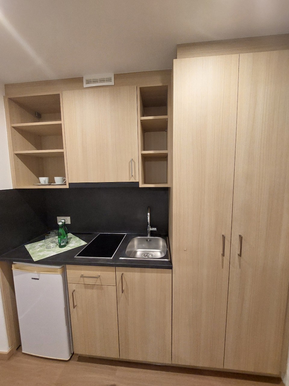 MonteurZimmer: Küche in einem Apartement
günstige Wochen und Longstay-Pauschalen, bitte anfragen - Hotel Wahlmüller-das kleine Hotel am Voralpenkreuz