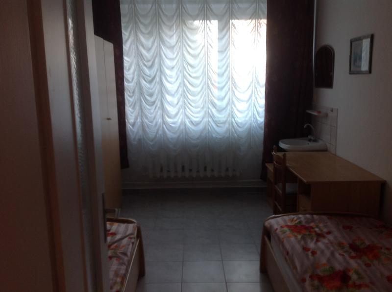 MonteurZimmer: Apartmenthotel, Pension WG, Monteurzimmer, Zimmervermietung, Raum Magdeburg.