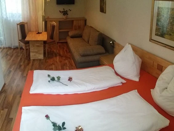 MonteurZimmer: Club Villa