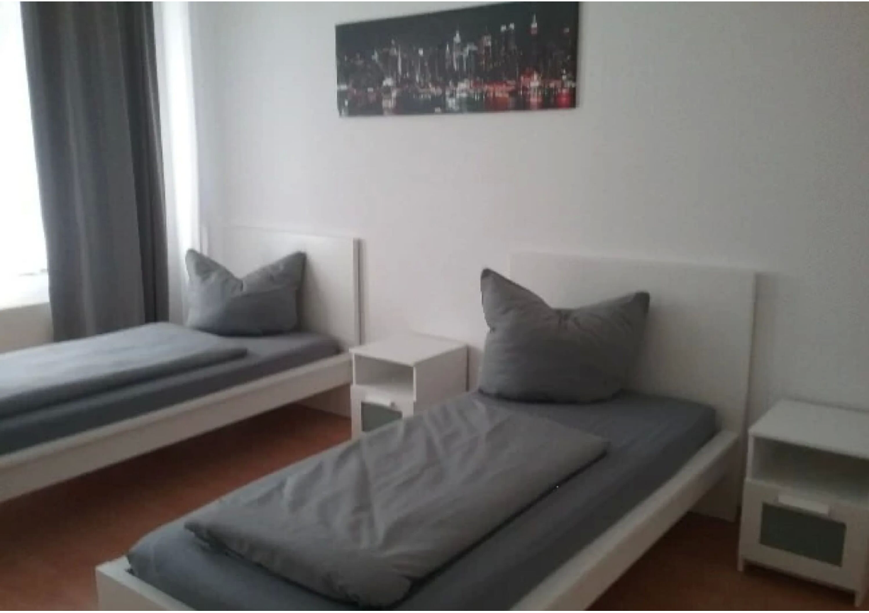MonteurZimmer: Doppelzimmer ca. 16m² - Monteurwohnung zum Entspannen