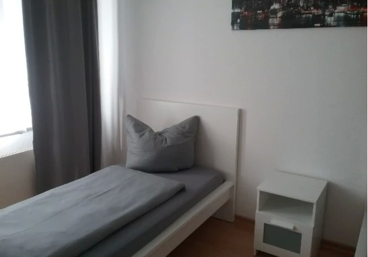 MonteurZimmer: Einzelzimmer ca. 14m² - Monteurwohnung zum Entspannen
