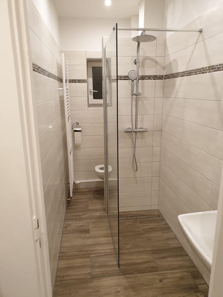 Monteur-Zimmer - Karlsruhe (10 Wohnungen)