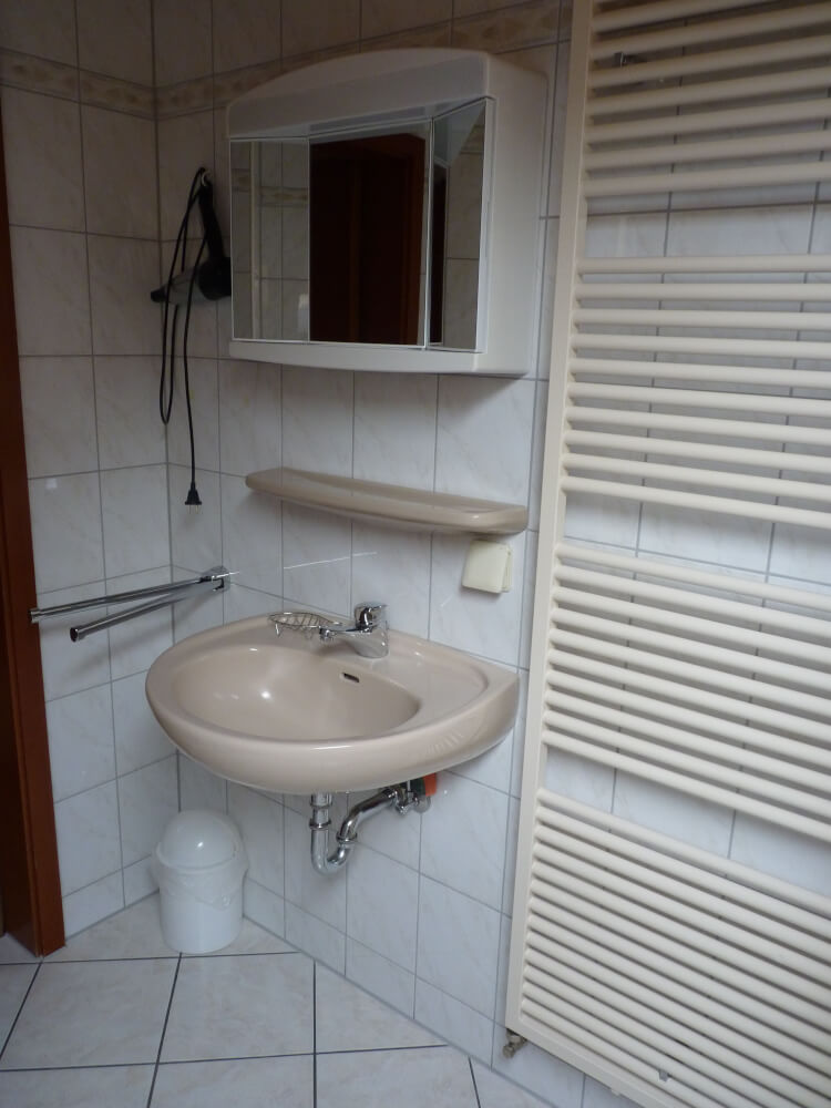 Monteur-Zimmer - Ferienwohnungen Weber