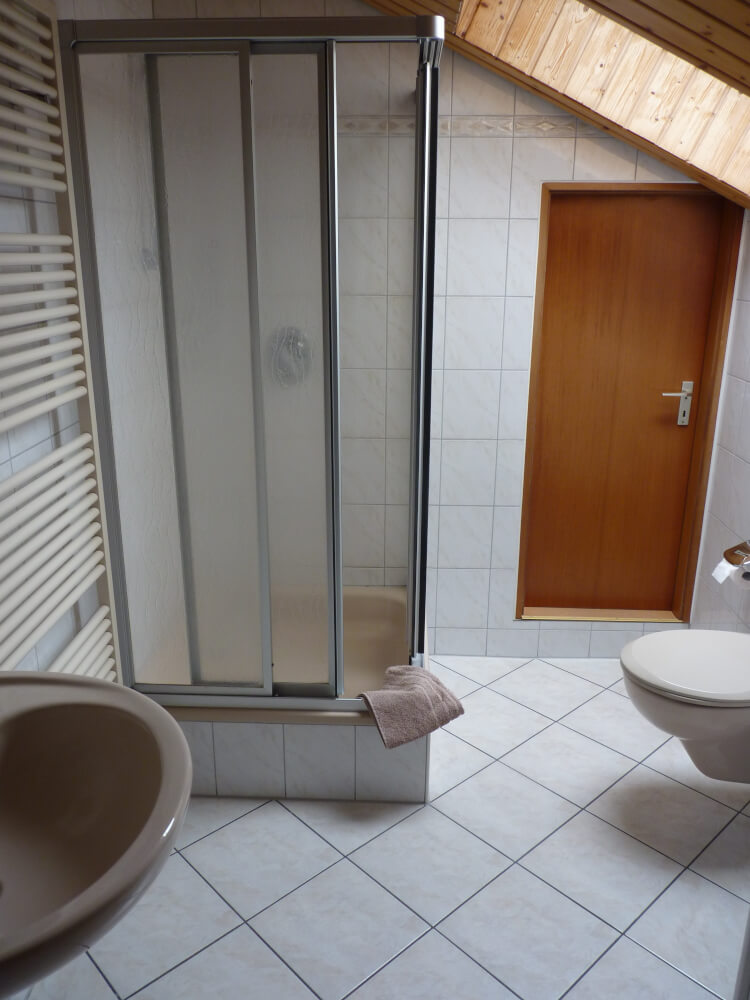 Monteur-Zimmer - Ferienwohnungen Weber