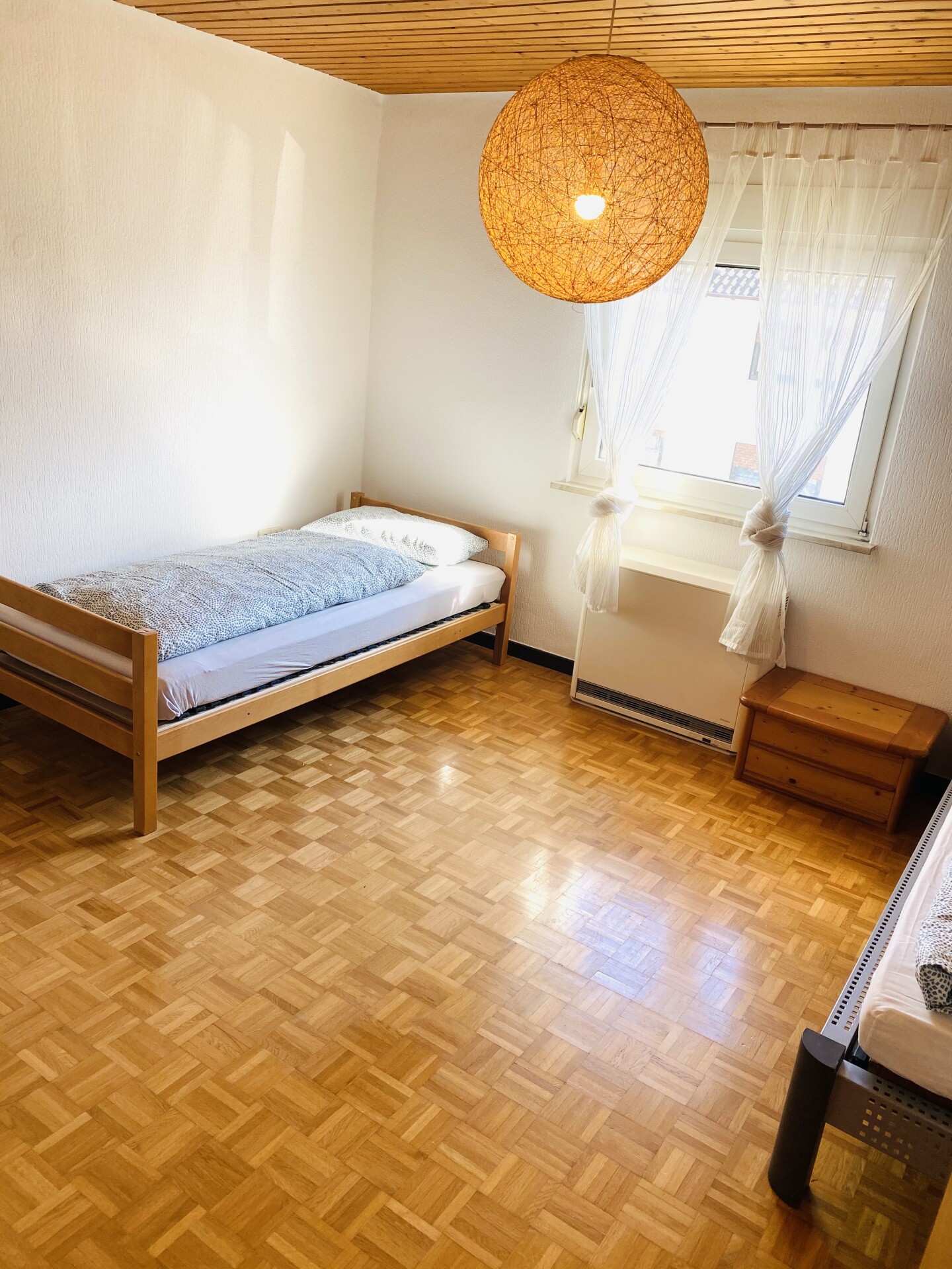 Monteur-Zimmer - Monteur- Wohnungen KA